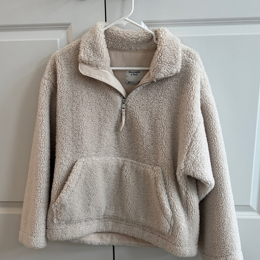 Abercrombie & Fitch Cream Sherpa Pullover
